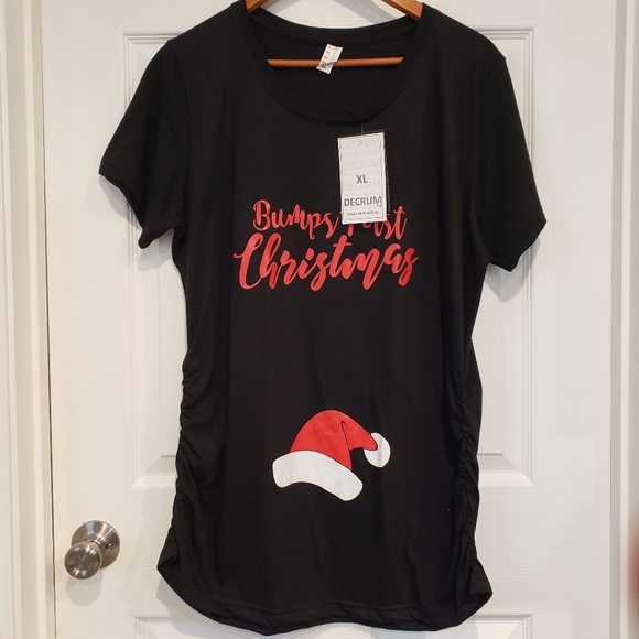 Bumps First Christmas Black T-Shirt Tees Blouse Short Sleeve Size XL NWT - Picture 1 of 8